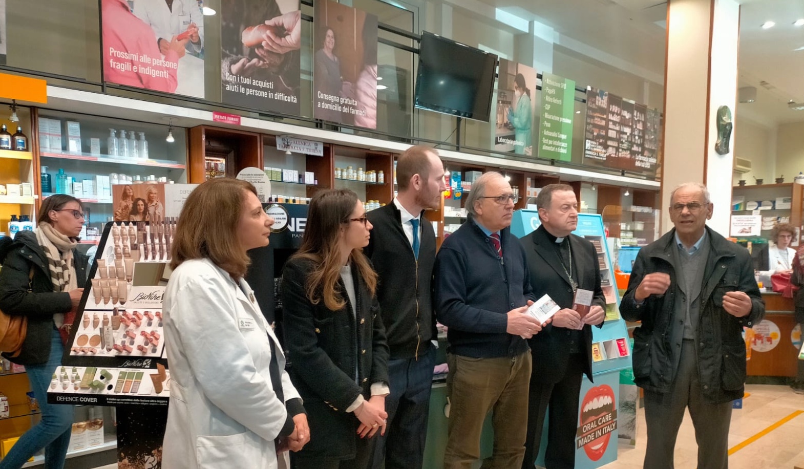 Opera di Santa Teresa, riparte il servizio gratuito di consegna a domicilio  dei farmaci per le persone più fragili – Opera Santa Teresa Ravenna